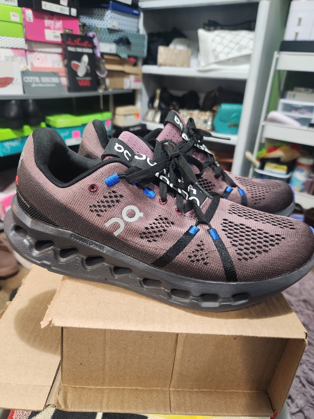 On Running Running Women's/Men's Cloudtec Performance Sneakers in Maroon/Black